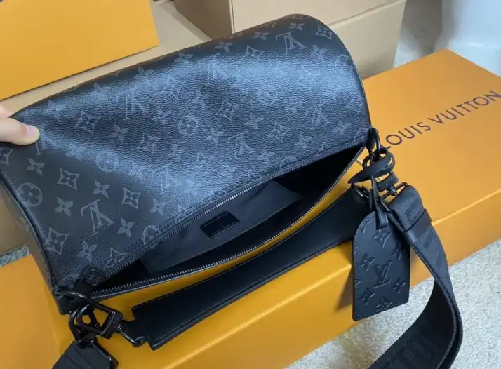 LV Round Bags 4206A-3314