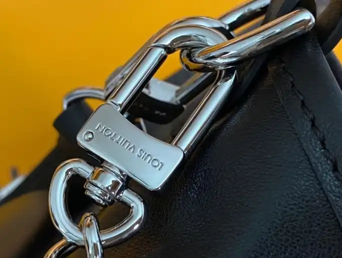 LV Satchel bags 4206A-3318