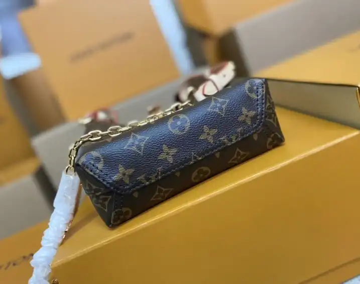 LV Top Handle Bags 4206A-3320
