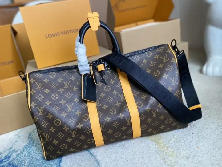 LV Travel Bags 4206A-3337
