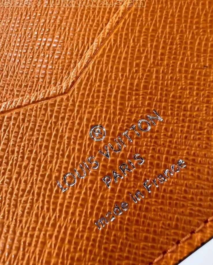 LV Wallets 4206A-3460