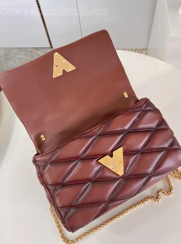 lv twist De*1m bags 4206a-3474