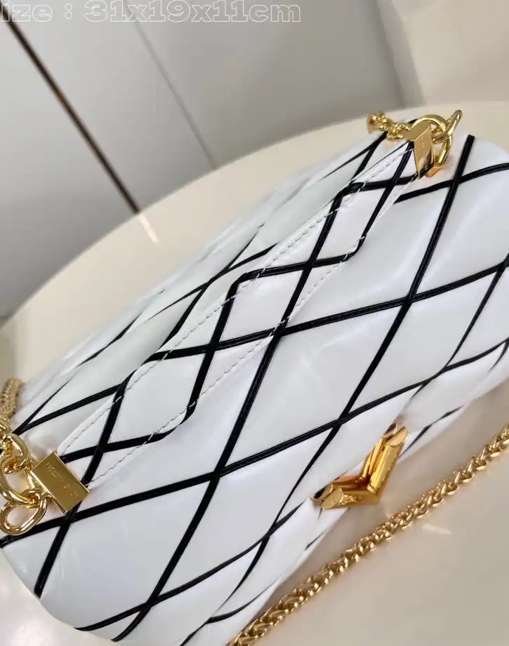 lv twist De*1m bags 4206a-3475