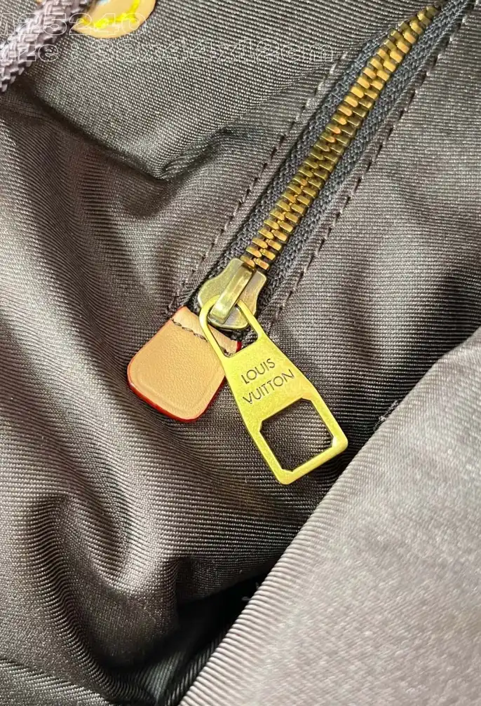 LV Backpacks 4206A-3482