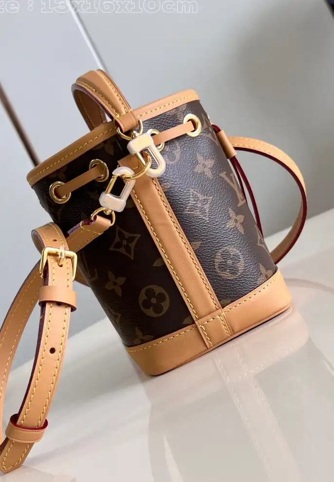 LV Bucket Bags 4206A-3483