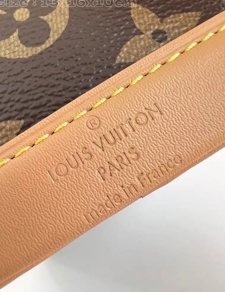 LV Bucket Bags 4206A-3483