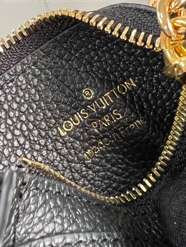 LV Clutch Bags 4206A-3492