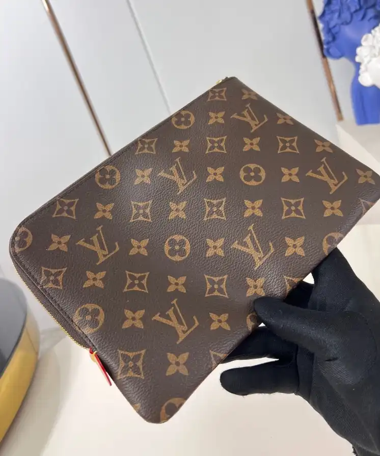 LV Clutch Bags 4206A-3493
