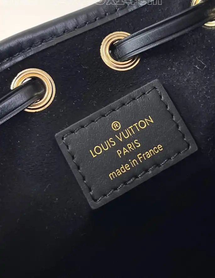LV Bucket Bags 4206A-3503