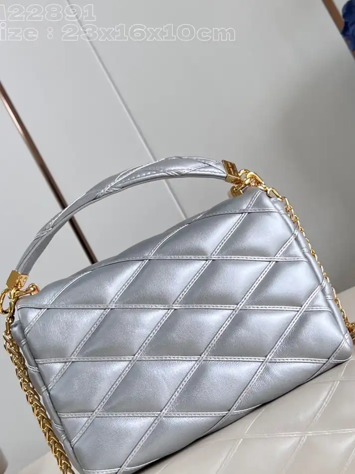 lv twist De*1m bags 4206a-3504