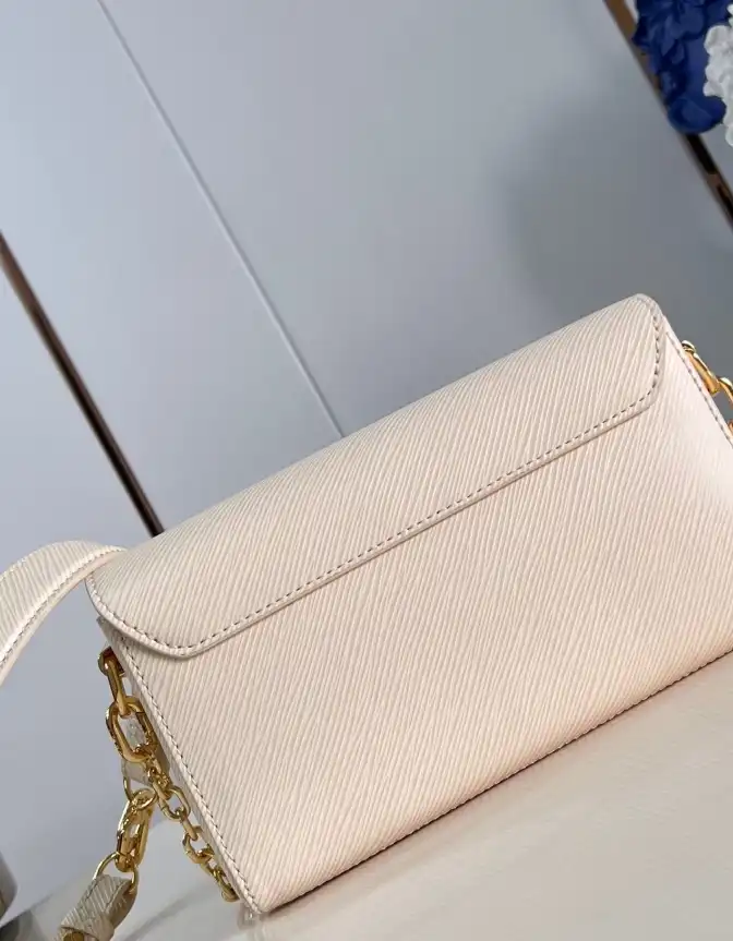 lv twist De*1m bags 4206a-3523