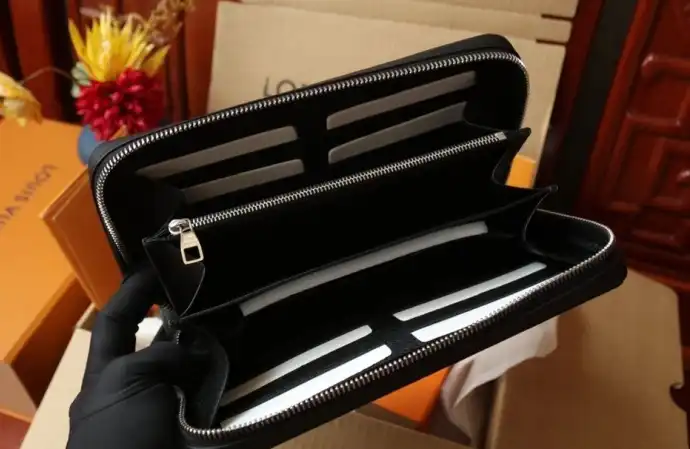 LV Clutch Bags 4206A-3683