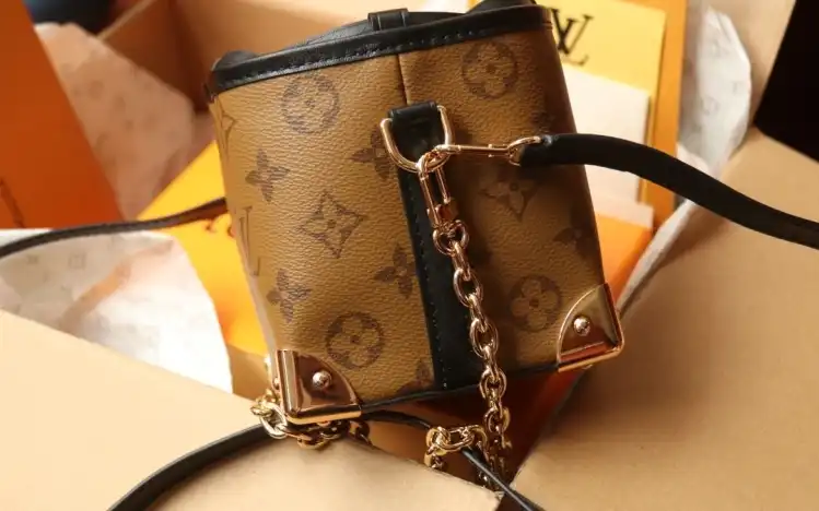 LV Bucket Bags 4206A-3686