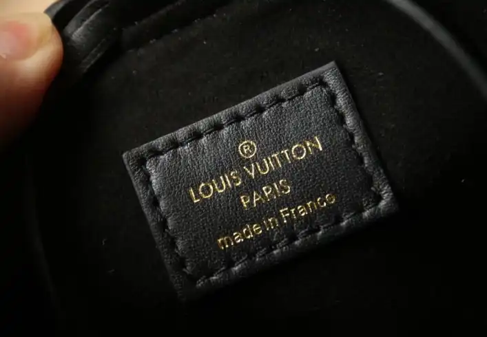 LV Bucket Bags 4206A-3686