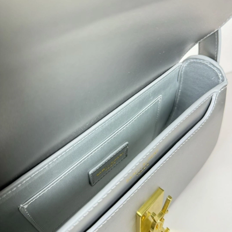 Y51 top handle bags 4206a-3710