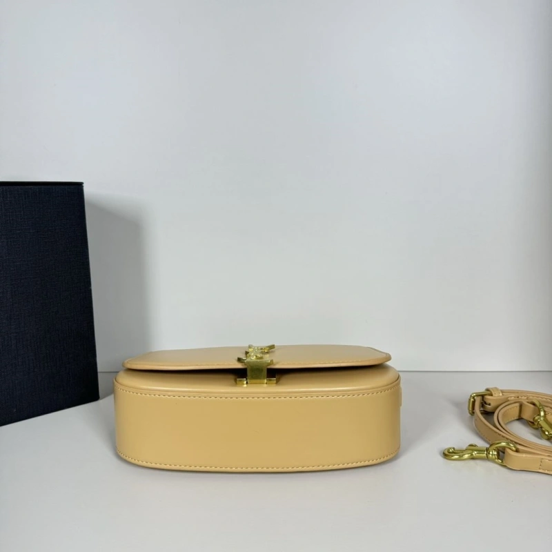 Y51 top handle bags 4206a-3713
