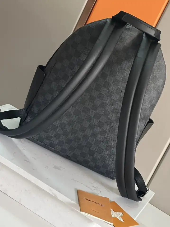 LV Backpacks 4206A-3833