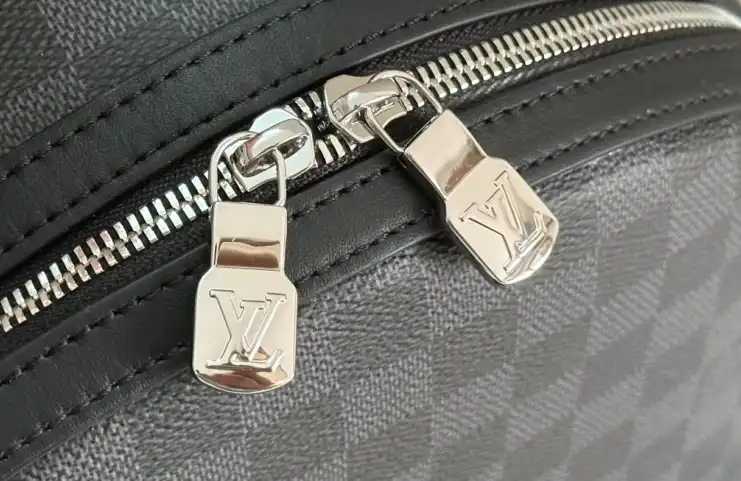 LV Backpacks 4206A-3833