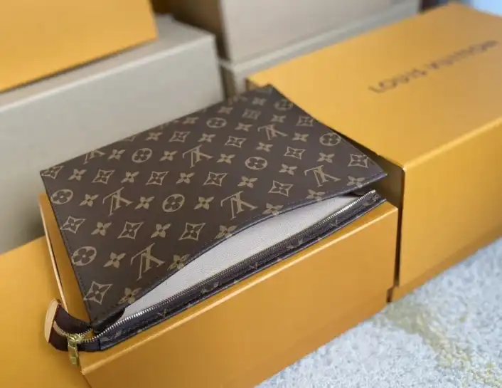 LV Clutch Bags 4206A-4114