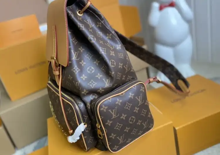 LV Backpacks 4206A-4122