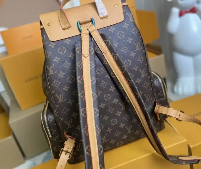 LV Backpacks 4206A-4122