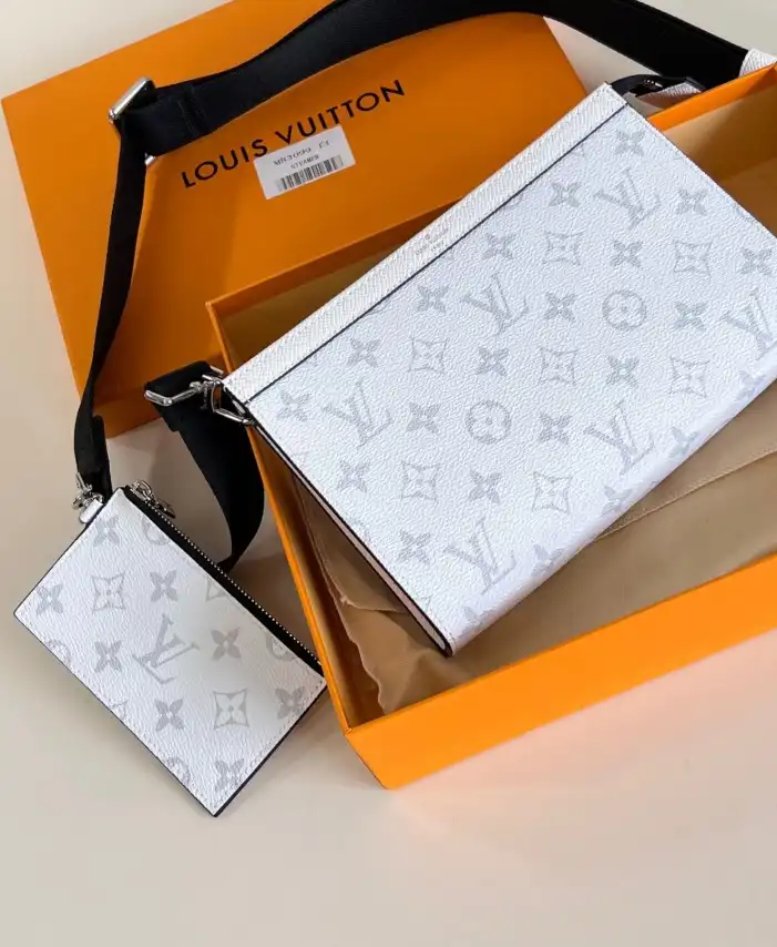 LV Clutch Bags 4206A-4255