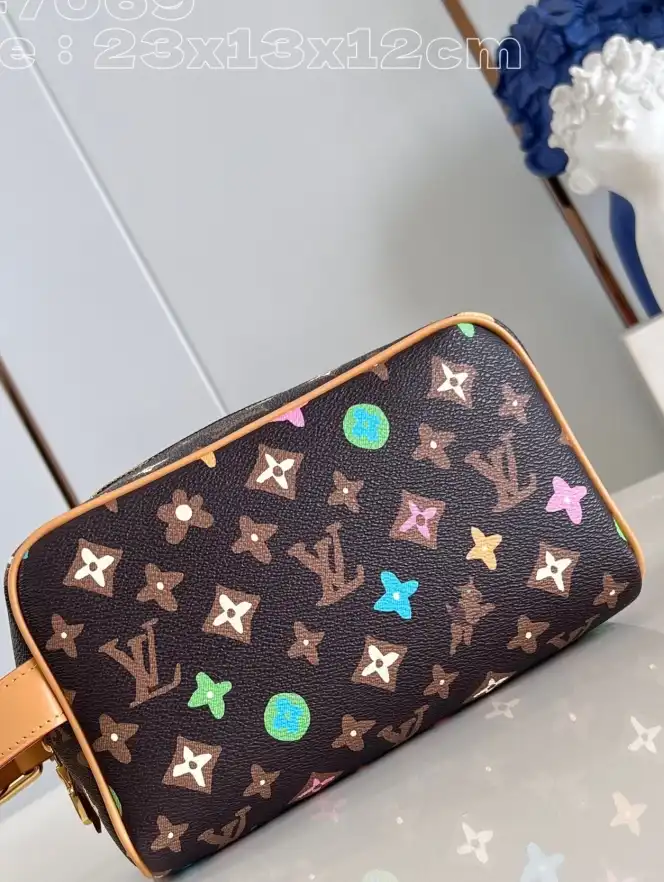 LV Cosmetic Bags 4206A-4264