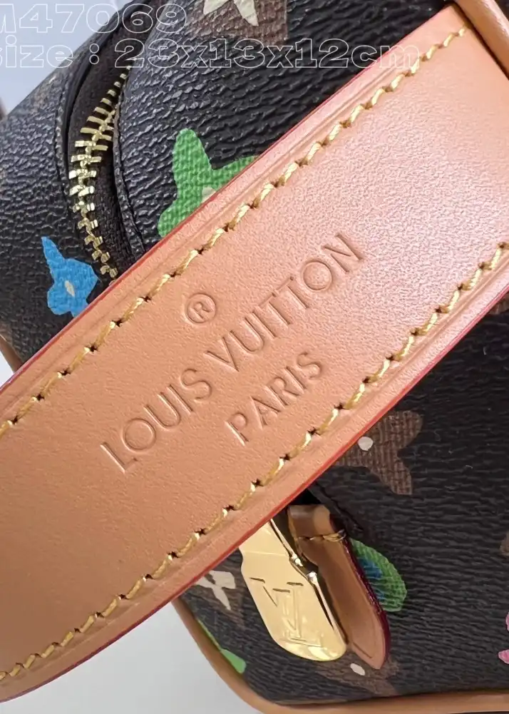 LV Cosmetic Bags 4206A-4264
