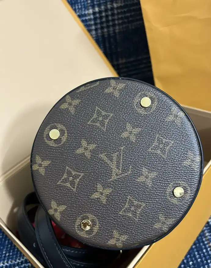 LV Bucket Bags 4206A-4296