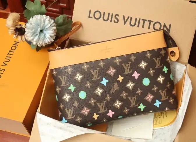 LV Clutch Bags 4206A-4541