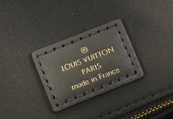 LV Shopping Bags 4206A-4773