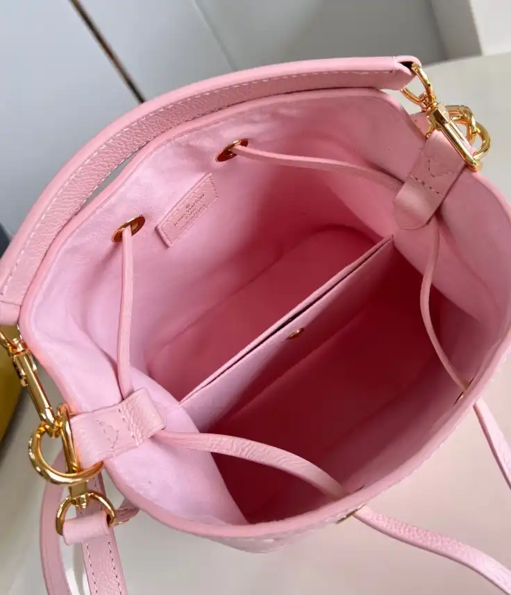 LV Bucket Bags 4206A-4835