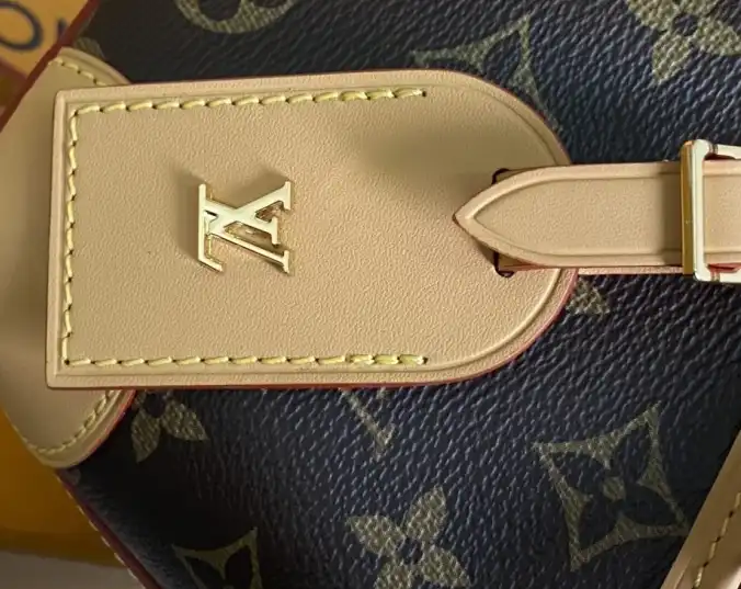 LV Bucket Bags 4206A-5172