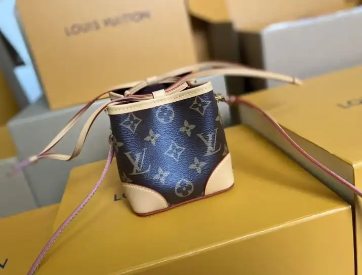 LV Bucket Bags 4206A-5172