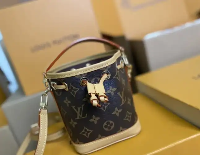 LV Bucket Bags 4206A-5173