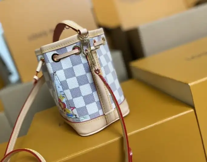 LV Bucket Bags 4206A-5174