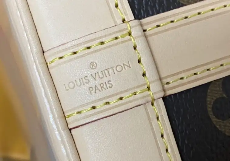 LV Bucket Bags 4206A-5176