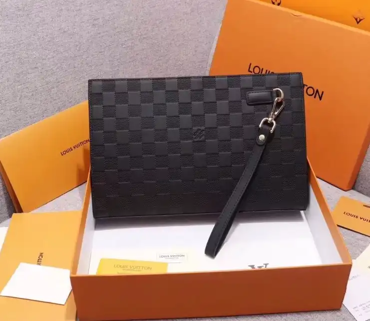 LV Clutch Bags 4206A-5533
