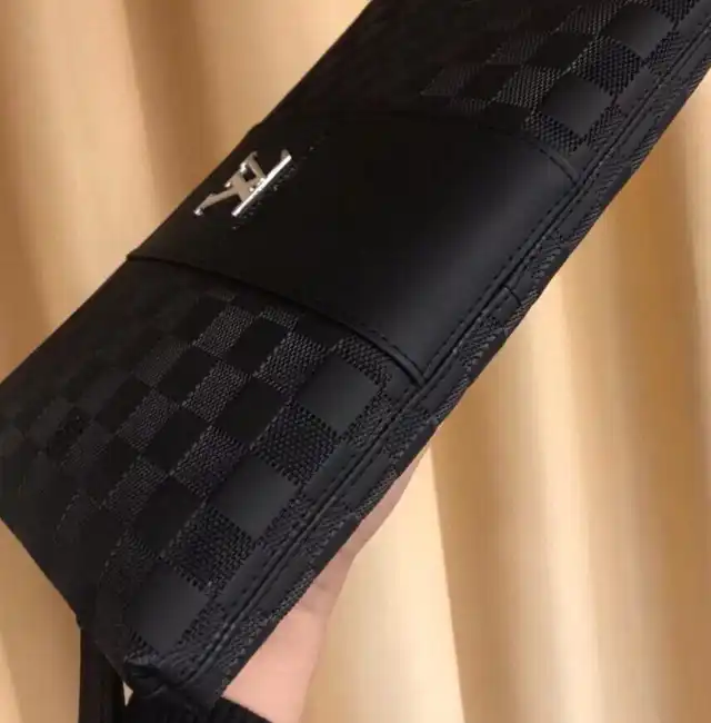 LV Clutch Bags 4206A-5534