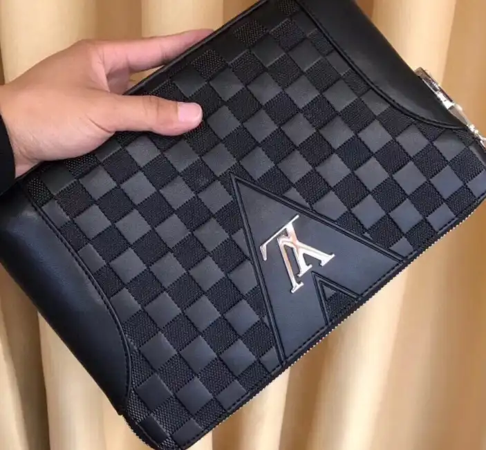LV Clutch Bags 4206A-5535