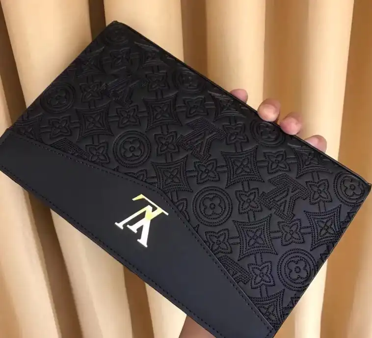 LV Clutch Bags 4206A-5536
