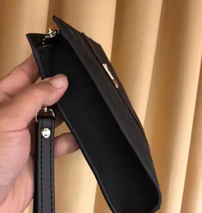 LV Clutch Bags 4206A-5538