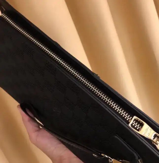 LV Clutch Bags 4206A-5538