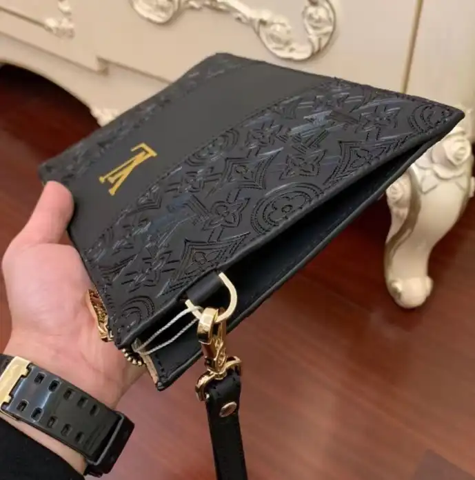 LV Clutch Bags 4206A-5539