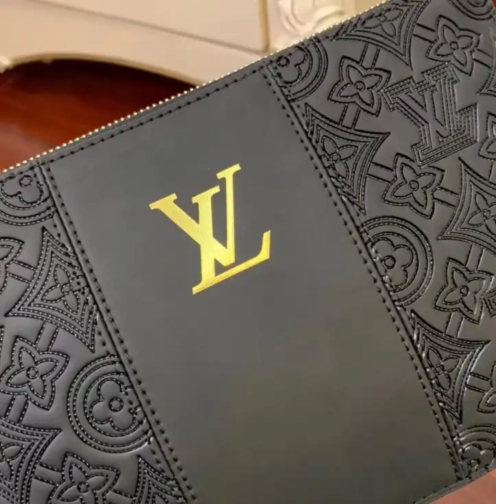 LV Clutch Bags 4206A-5539