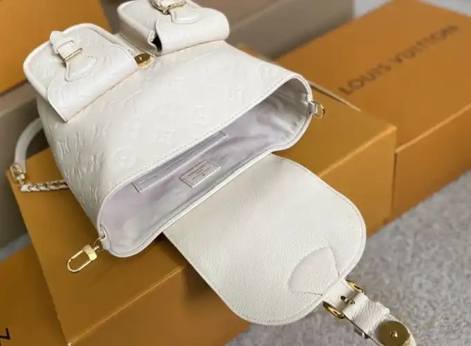 LV Backpacks 4206A-5797