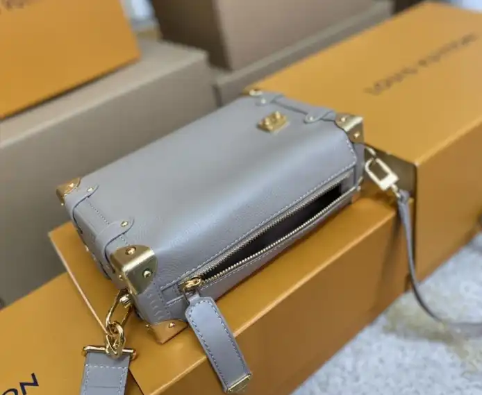 LV Box Bags 4206A-5805