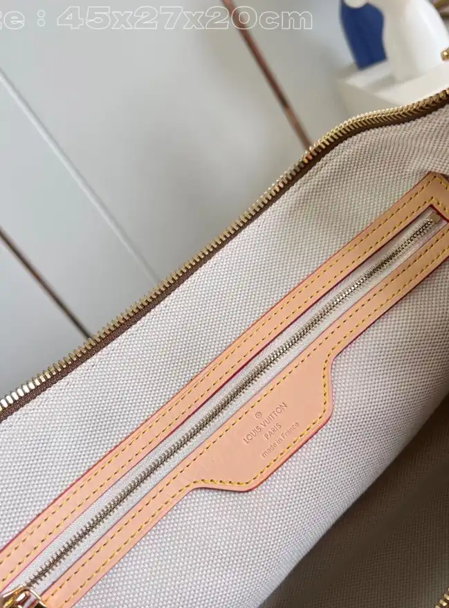 LV Travel Bags 4206A-5939
