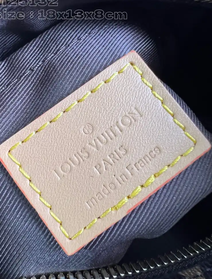 LV Box Bags 4206A-5942