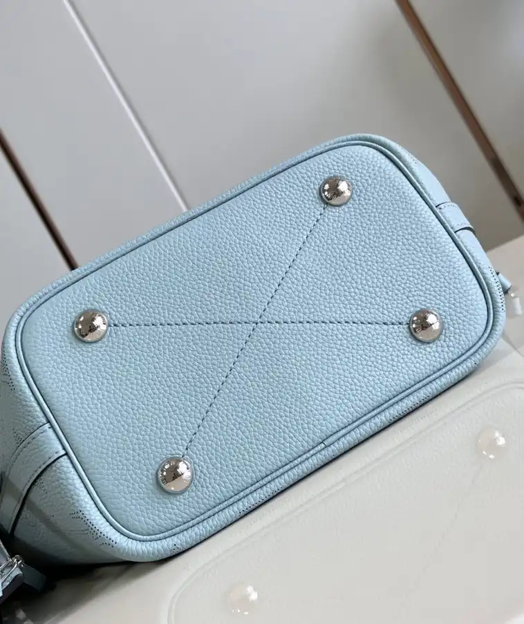 LV Shopping Bags 4206A-5944